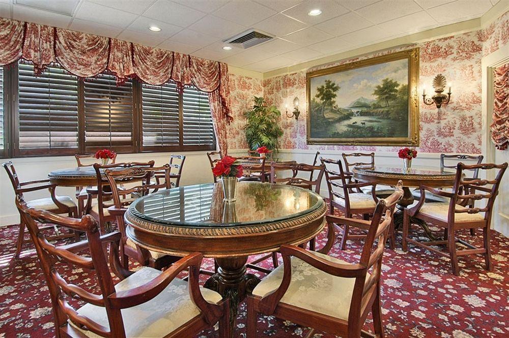 Red Rose Inn & Suites Плант Сити Екстериор снимка